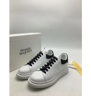 알렉산더 맥퀸 20ss 오버솔 스니커즈 블랙탭 (남녀공용)