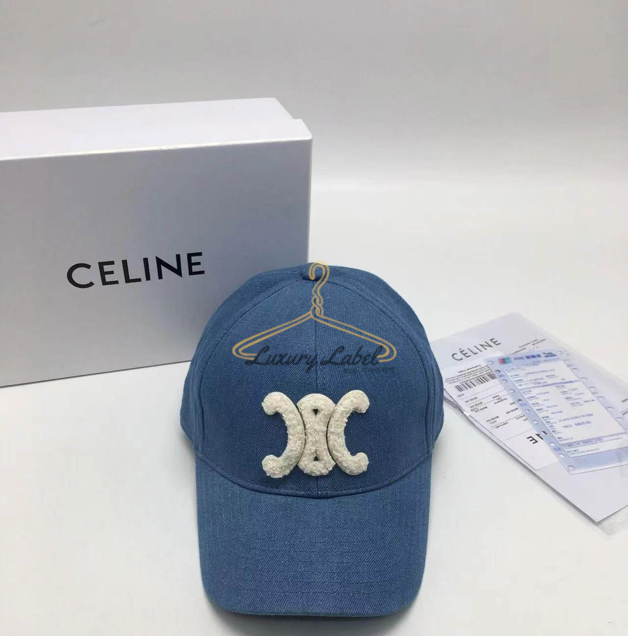 셀린느 볼캡