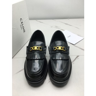 셀린느 트리오페 로퍼