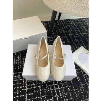 디올 까나쥬 발레리나슈즈